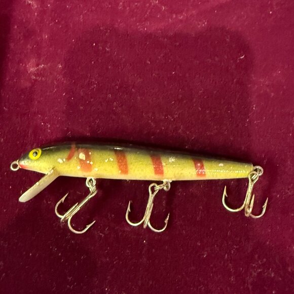 VTG fishing lures, Red Fin and Trouble Maker - Picture 9 of 14